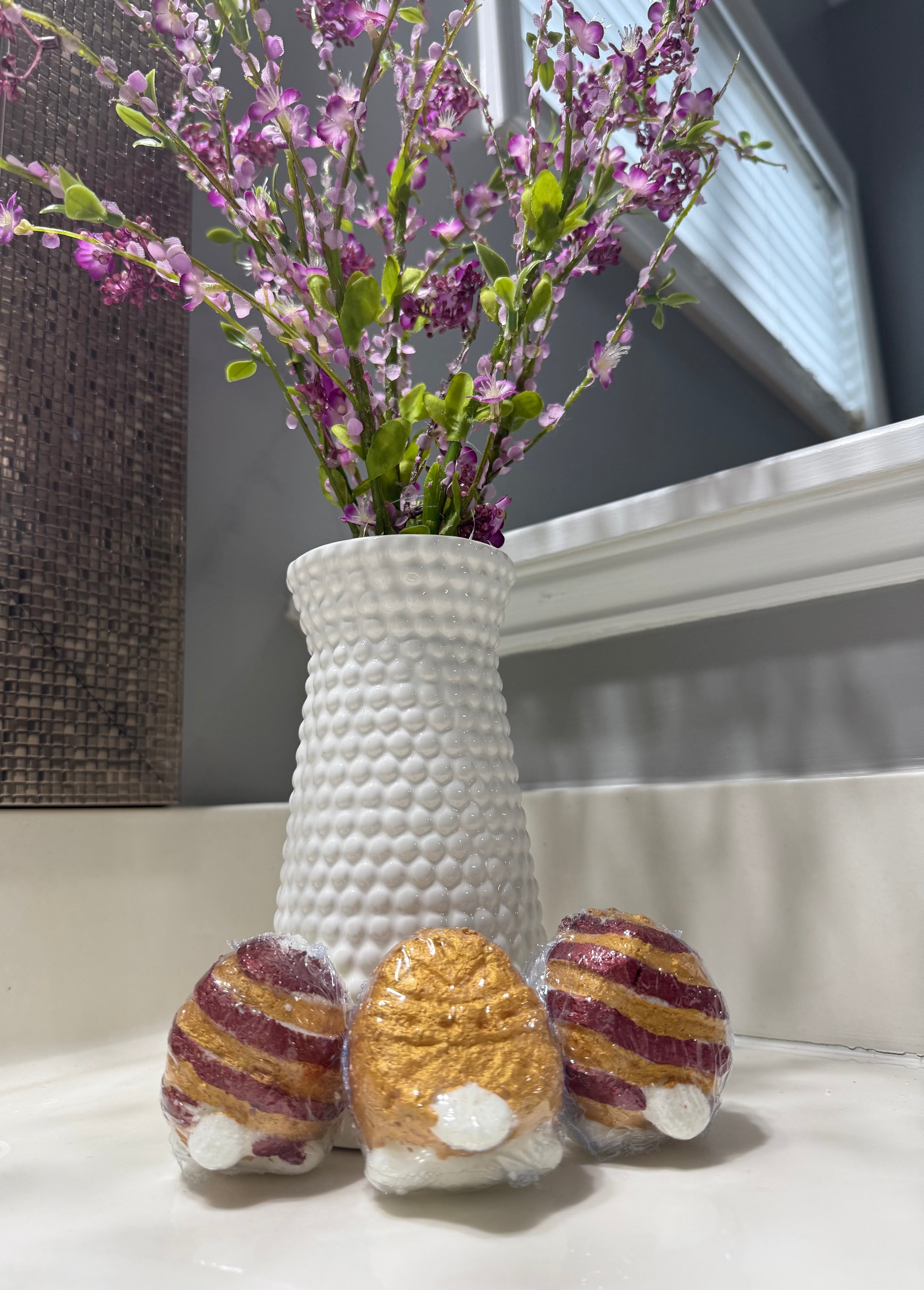 Cottontail Easter Egg Bath Bombs